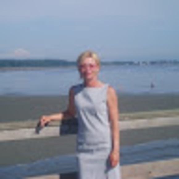 Meet your Posher, Lil - Picture 1 of 1